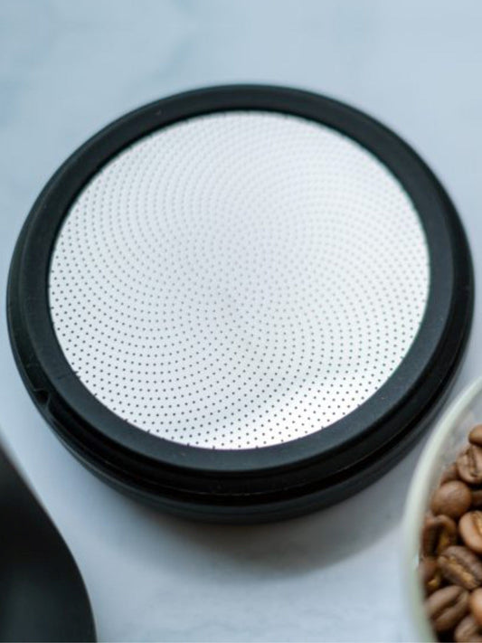 Atmos canister gasket on Atmos lid with stainless steel filter