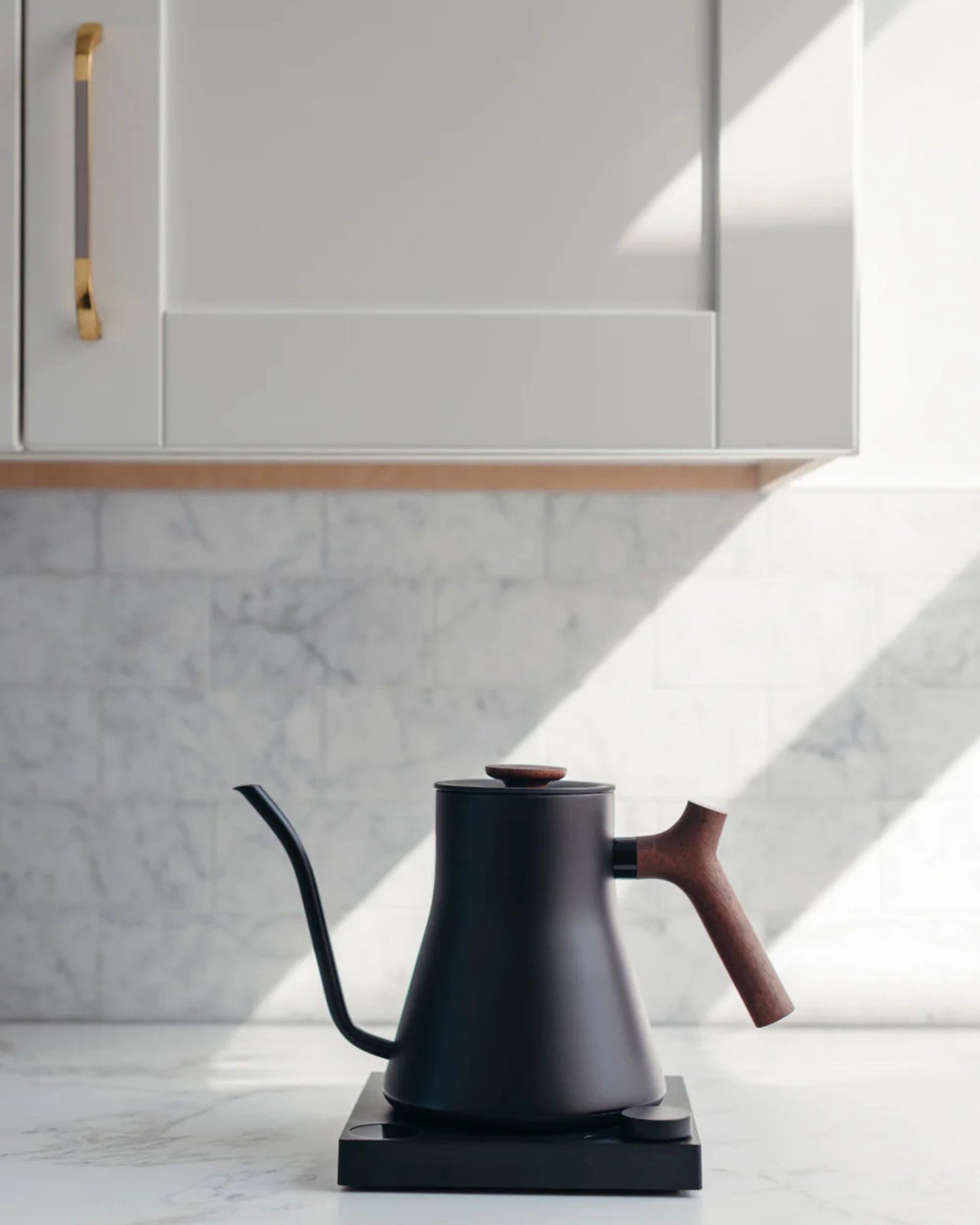 FELLOW Stagg EKG Pro Electric Pour Over Kettle - Black and Walnut