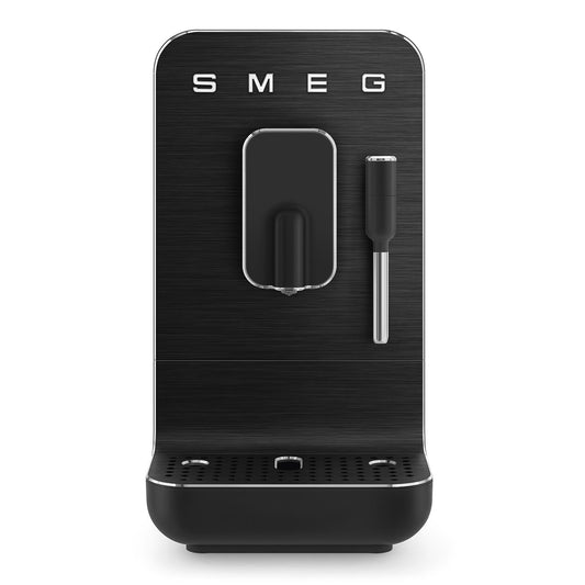 SMEG Fully Automatic Espresso Machine with Steam Wand - Full Black